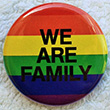 Button: Regenbogen-Button We are family